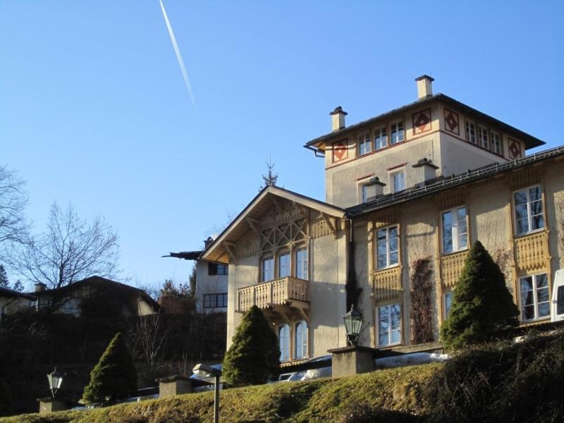 Koenigliche Villa - Turmappartement ベルヒテスガーデン エクステリア 写真